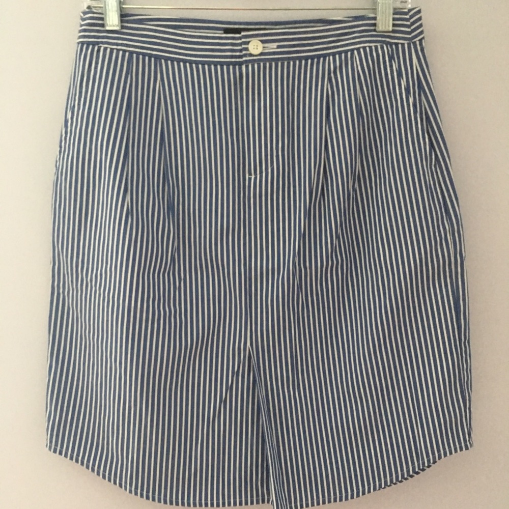 Banana Republic stripe shirttail hem skirt